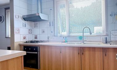 ARRIENDA IMPECABLE CASA 3 DORMITORIOS 3 BAÑOS  HACIENDA LAS MARIPOSAS