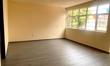 Se renta Casa cerca de Avenida Santana, Avenida Canal de Miramontes, Metro Taxqueña