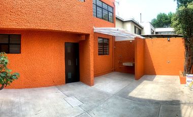 Se renta Casa cerca de Avenida Santana, Avenida Canal de Miramontes, Metro Taxqueña