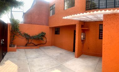 Se renta Casa cerca de Avenida Santana, Avenida Canal de Miramontes, Metro Taxqueña