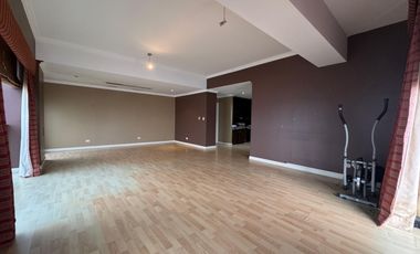 DEPARTAMENTO EN ALQUILER CON VISTA AL RÍO – EDIFICIO FORTÍN, PISO 11