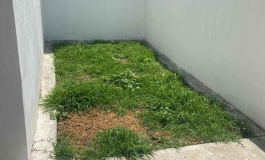 Se vende casa, excelente distribución. A un lado de la Universidad Tecnológica de Mineral de la Reforma