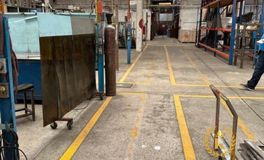 Invierte seguro en tu próximo negocio! Venta de nave industrial lista para operar entrega inmediata en IZTACALCO CDMX.