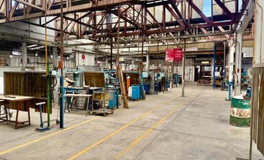 Invierte seguro en tu próximo negocio! Venta de nave industrial lista para operar entrega inmediata en IZTACALCO CDMX.