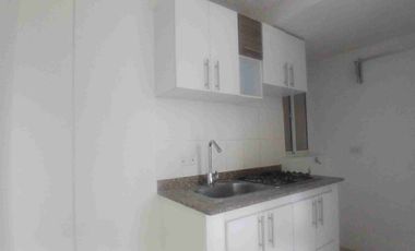 Área  alquila apartamento de 2 habitaciones mas estudio en sexto piso torre E.