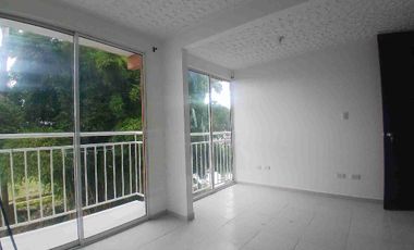 Área  alquila apartamento de 2 habitaciones mas estudio en sexto piso torre E.