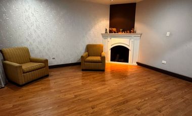 Se vende casa en 𝐂𝐨𝐥. 𝐆𝐫𝐚𝐧𝐣𝐚𝐬, A solo 2 cuadras de Av. Vallarta y Av. Zaragoza.