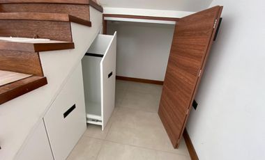 LINDA CASA DE VENTA POR HILACRIL TUMBACO!!  POR ESTRENAR!!