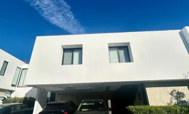 CASA EN VENTA DE OPORTUNIDAD CAISA