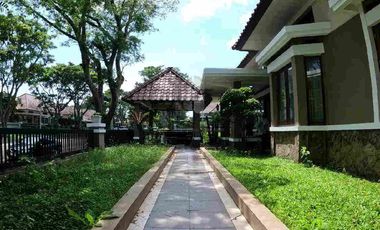 Dijual rumah bandung tempo dulu kota baru Parahyangan jarang ada