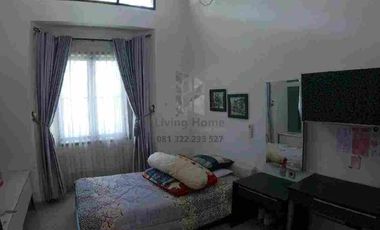 Dijual rumah bandung tempo dulu kota baru Parahyangan jarang ada