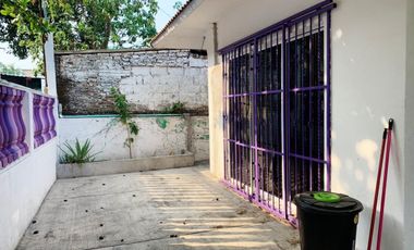Casa Venta Amplio jardín cerca de playa Col Luis Echeverria Boca del Río