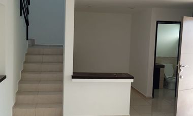 “Casa en renta en El Mirador | $16,500 incluye mtto y agua”