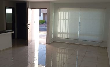 “Casa en renta en El Mirador | $16,500 incluye mtto y agua”