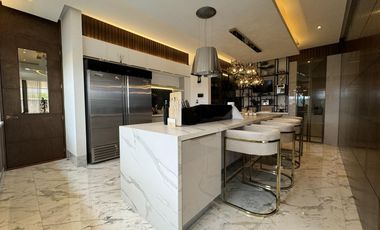 CASA EN RENTA EN EL MOLINO RESIDENCIAL & GOLF LEÓN, GTO ZONA NORTE.CON DOBLE ALTURA EN SALA.