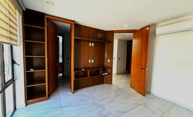 Renta casa en Coto Pontevedra en Capital Norte Zapopan