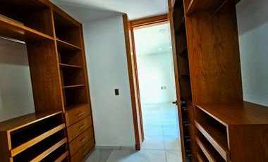 Renta casa en Coto Pontevedra en Capital Norte Zapopan