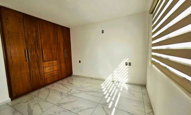 Renta casa en Coto Pontevedra en Capital Norte Zapopan