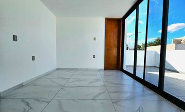 Renta casa en Coto Pontevedra en Capital Norte Zapopan