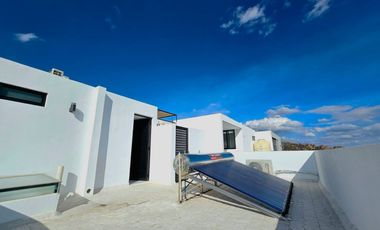 Renta casa en Coto Pontevedra en Capital Norte Zapopan