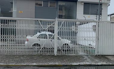 Local de Arriendo, sector Granda Centeno, La Mañosca, San Gabriel del 240 m2