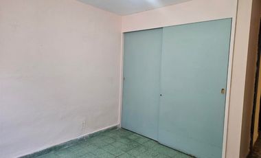 RENTO CASA EN LAS ARBOLEDAS, AMPLIA, IDEAL PARA FAMILIA GRANDE U OFICINA