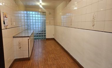 RENTO CASA EN LAS ARBOLEDAS, AMPLIA, IDEAL PARA FAMILIA GRANDE U OFICINA