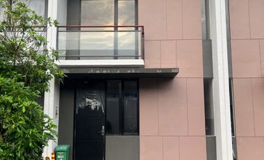 Dijual Rumah 2 Lantai di Cendana Prive Park Serpong
