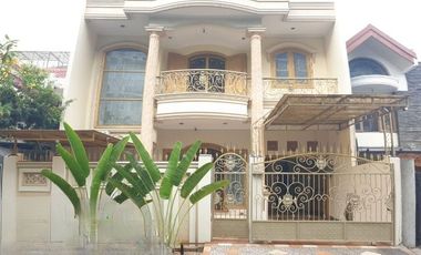 Dijual Rumah di Taman Permata Buana - Jakarta Barat