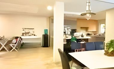 San Miguel Village House for Sale! Makati City