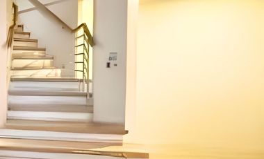 San Miguel Village House for Sale! Makati City