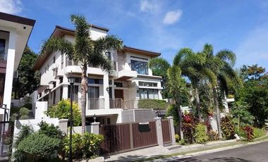 For Rent/Lease: Modern Semi-Furnished 5 Bedrooms House and Lot in Ayala West Grove,Silang