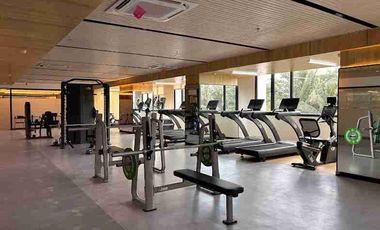 dijual apartement bagus 2 kamar tidur lokasi strategis di sky House alam Sutr