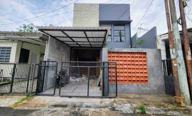 dijual rumah bagus 2 lantai 3 kamar tidur  lokasi strategis di nusaloka bsd