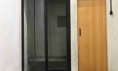 dijual rumah bagus 2 lantai 3 kamar tidur  lokasi strategis di nusaloka bsd