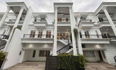 Rumah Eksklusif 4 Lantai Rooftop di Kawasan Prestisius Cilandak, Jakarta Selatan.