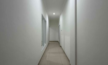 Rumah Eksklusif 4 Lantai Rooftop di Kawasan Prestisius Cilandak, Jakarta Selatan.