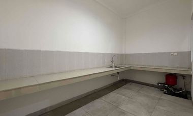 Rumah Eksklusif 4 Lantai Rooftop di Kawasan Prestisius Cilandak, Jakarta Selatan.