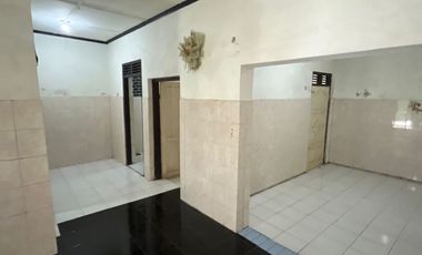 Dijual Rumah Sederhana Murah Full Bangunan di Pandeyan Tasikmadu