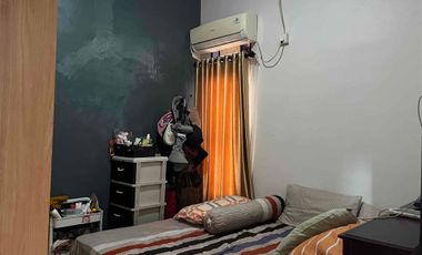 Rumah Dijual di Siap Huni Di Kawasan Asri, Tanah Luas di Pamulang, Tangerang Selatan