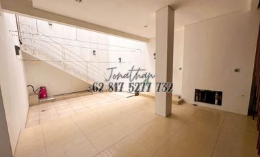 Dijual Rumah 2 Lantai dengan Basement di Kebo Iwa Denpasar Barat Bali - HSAD