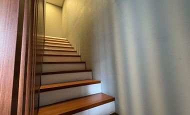 Selling House 3 Floor & Fully Furnished South Jakarta via Auction