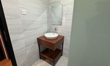 Selling House 3 Floor & Fully Furnished South Jakarta via Auction