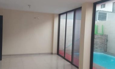 Casa en alquiler en Urb Mallorca Village