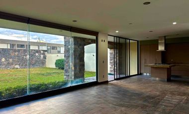 🏡 *HERMOSA CASA EN RENTA – CAMPIÑA, ZONA NORTE*
📍 Dentro de clúster privado con amenidades