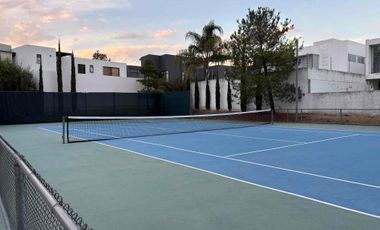 🏡 *HERMOSA CASA EN RENTA – CAMPIÑA, ZONA NORTE*
📍 Dentro de clúster privado con amenidades