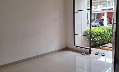 DISEWA RUMAH GREEN VILLAGE MURAH