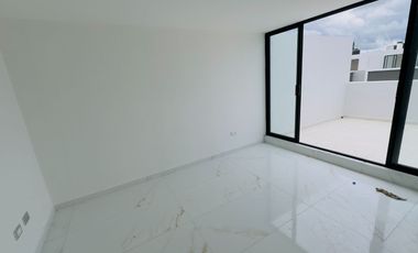 Venta de Casa Nueva con Roof Garden y Recámara en Planta Baja – Zona 11 Sur, Atrás de Aurrerá