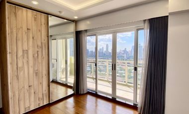 Modern 4 Bedroom Loft Brio Towers Condo For Sale Makati