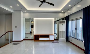 Modern 4 Bedroom Loft Brio Towers Condo For Sale Makati